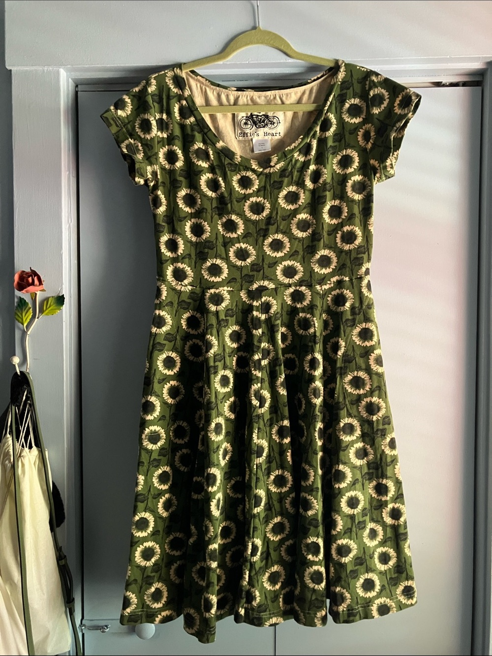 NWOT Effie’s Heart SADIE GIRASOLE Cotton Olive & Cream Dress Pockets L
